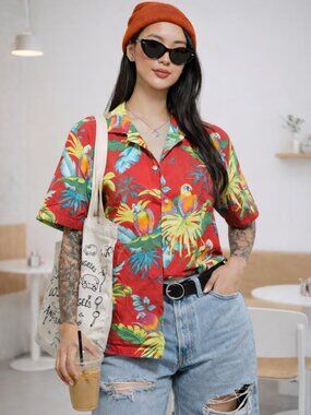 90s VINTAGE Red Tropical Bird Button Up Shirt | Summer Shirt | SMALL